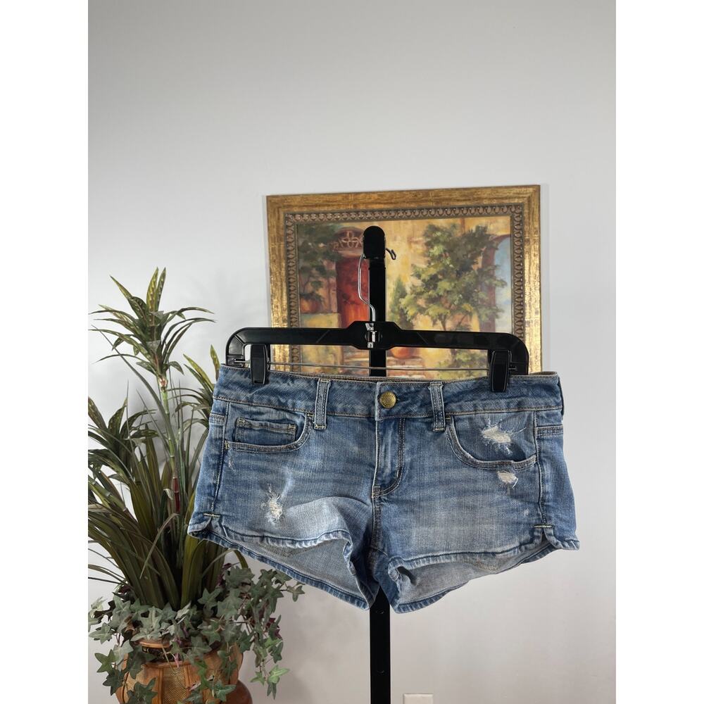 American Eagle Denim Shorts Womens Size 6 Blue Distressed Y2K Festival‎ Core